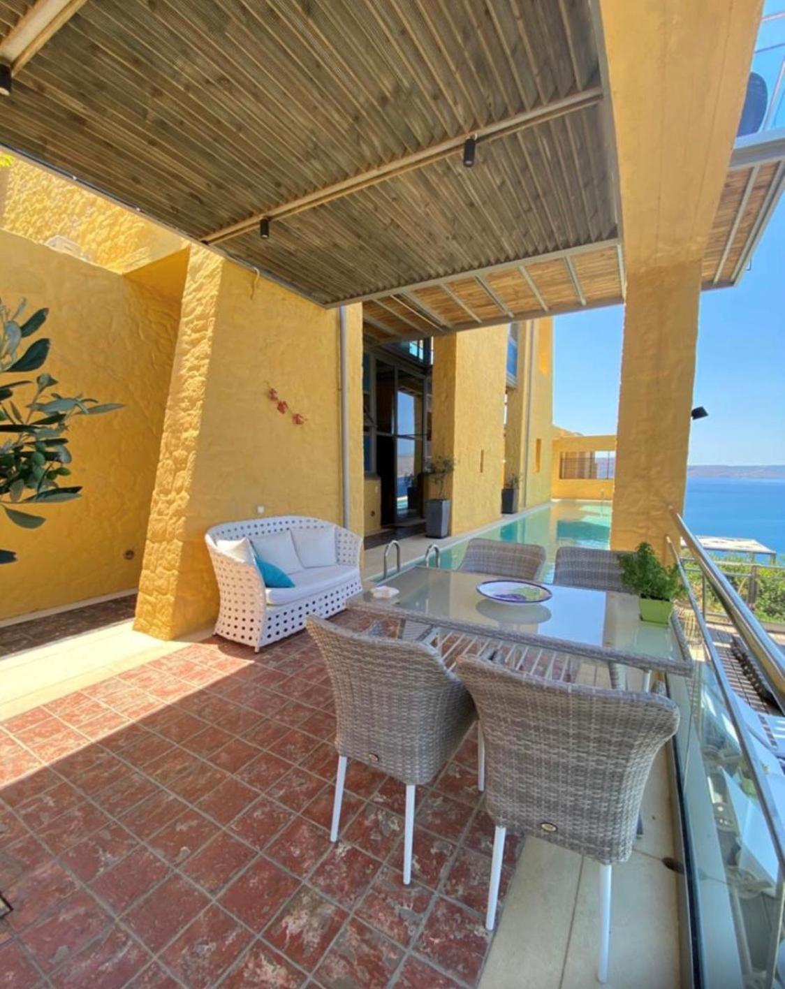Beachfront Ravdoucha Epavlis Eleni Villa - Pool, Hot Tub, Gym, Sauna, Private Parking, Wifi Chania  Buitenkant foto