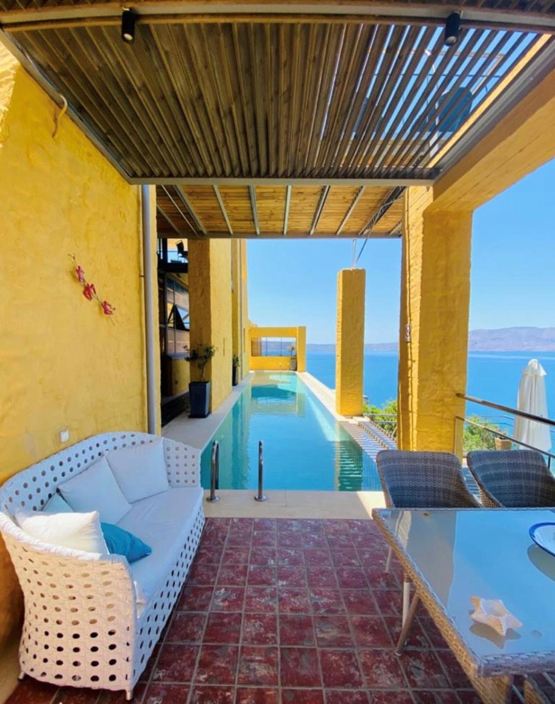 Beachfront Ravdoucha Epavlis Eleni Villa - Pool, Hot Tub, Gym, Sauna, Private Parking, Wifi Chania  Buitenkant foto