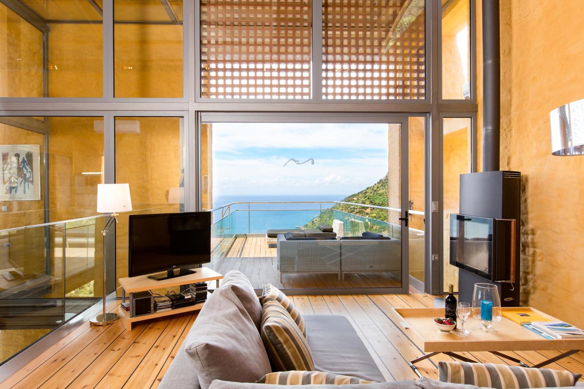 Beachfront Ravdoucha Epavlis Eleni Villa - Pool, Hot Tub, Gym, Sauna, Private Parking, Wifi Chania  Buitenkant foto