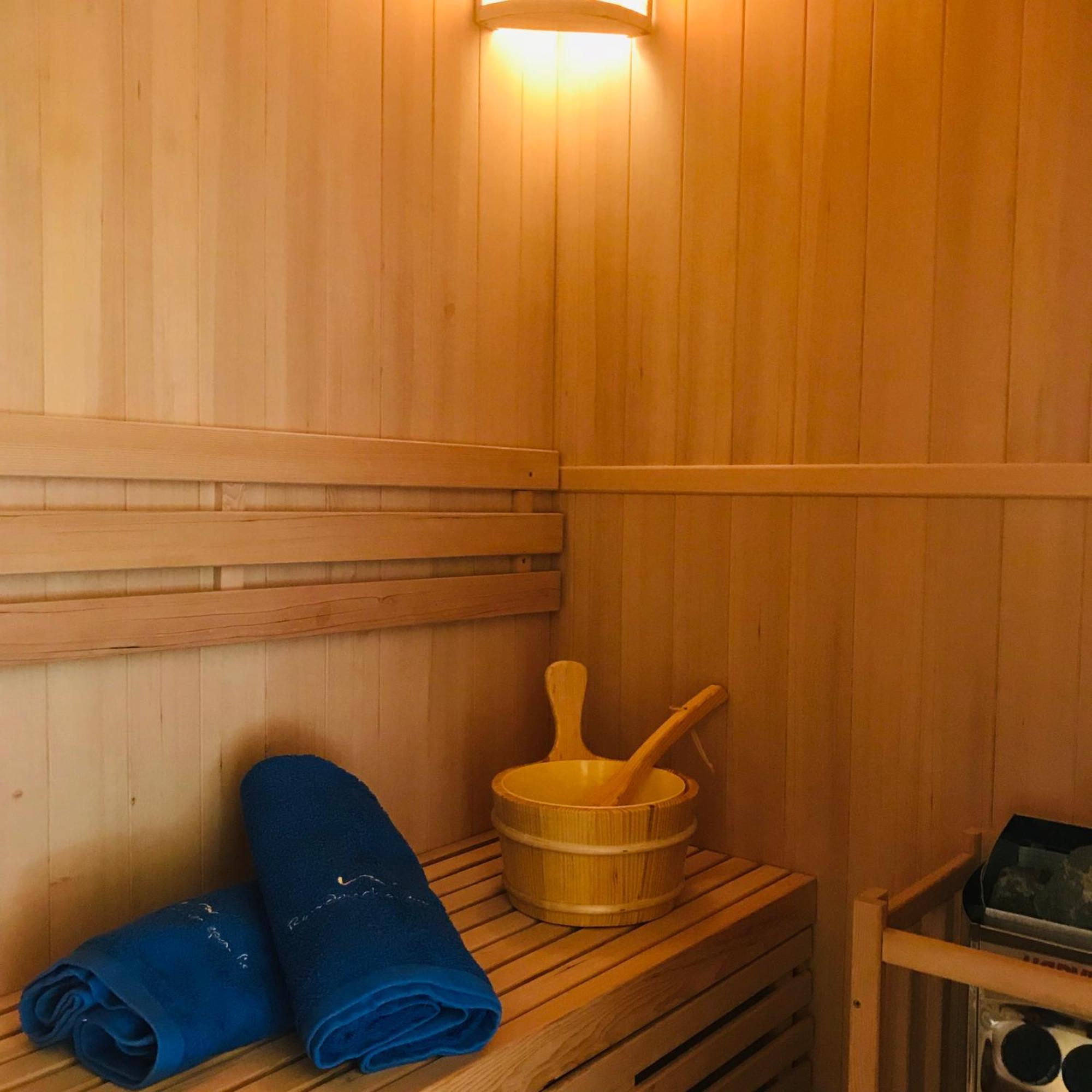 Beachfront Ravdoucha Epavlis Eleni Villa - Pool, Hot Tub, Gym, Sauna, Private Parking, Wifi Chania  Buitenkant foto