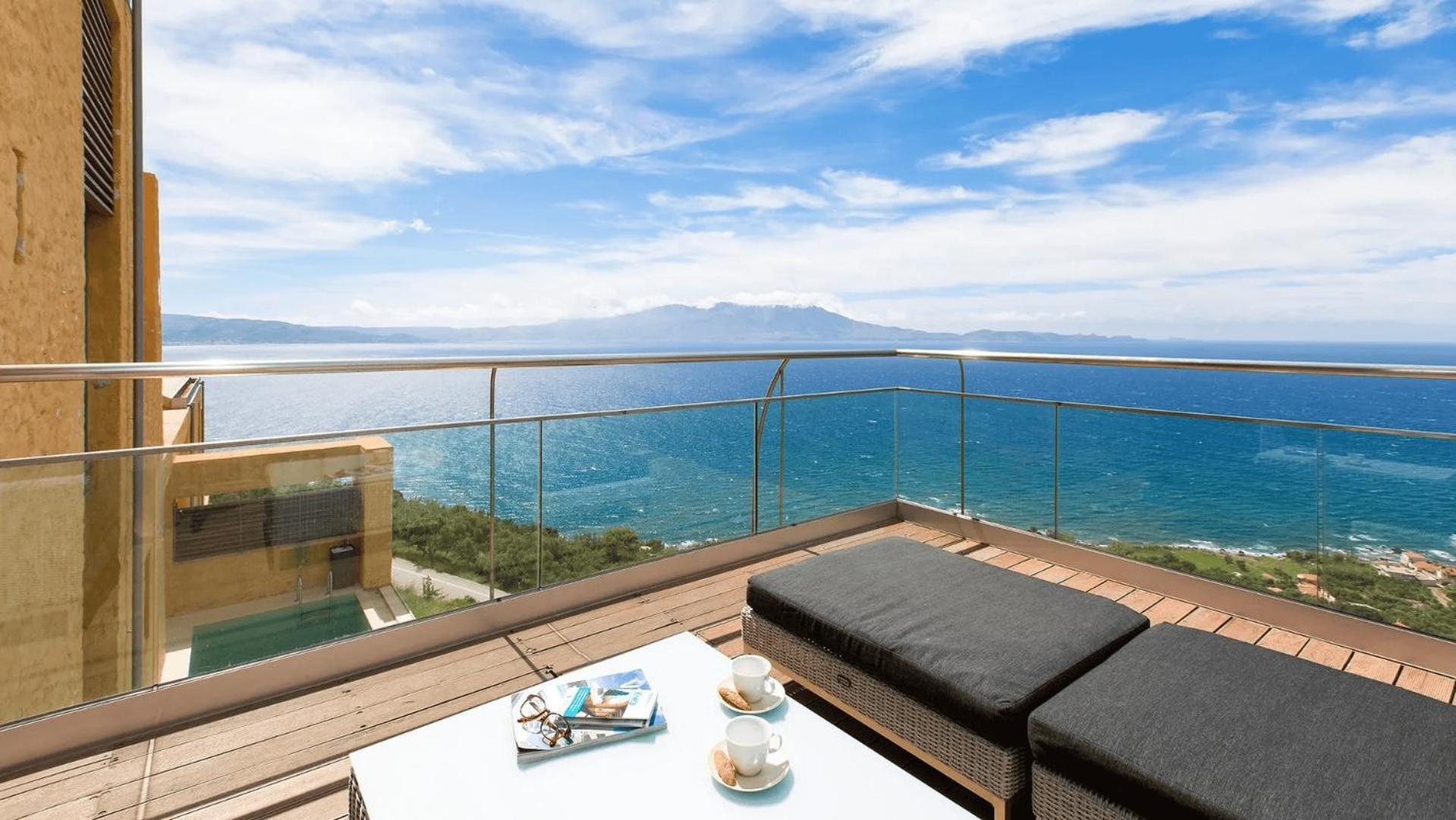 Beachfront Ravdoucha Epavlis Eleni Villa - Pool, Hot Tub, Gym, Sauna, Private Parking, Wifi Chania  Buitenkant foto